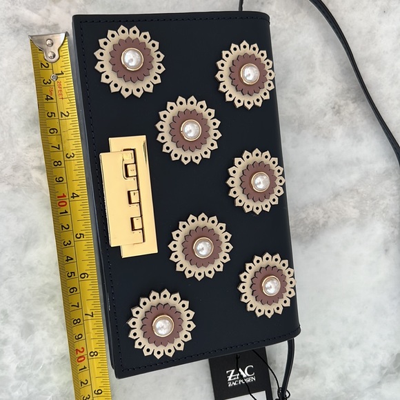 Zac Posen crossbody earthette crossbody NWT Parisian nights color ZP5579-402 - Picture 5 of 10